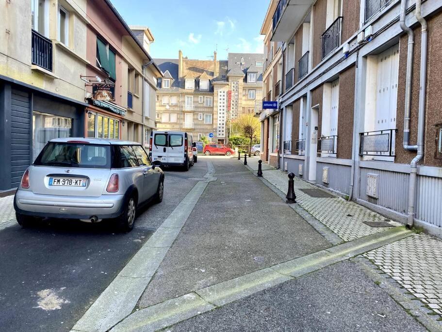 L'Appartement De La Place سانت-فاليري-أون-كو المظهر الخارجي الصورة